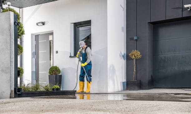 Best Restaurant Pressure Washing  in Mayville, WI